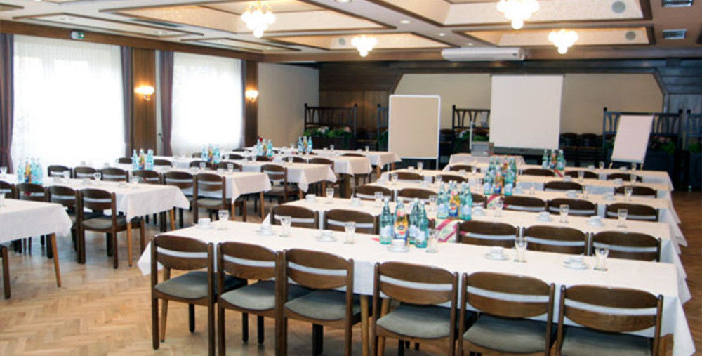 Hotel Restaurant Zum Jaegerheim Wendeburg Екстериор снимка